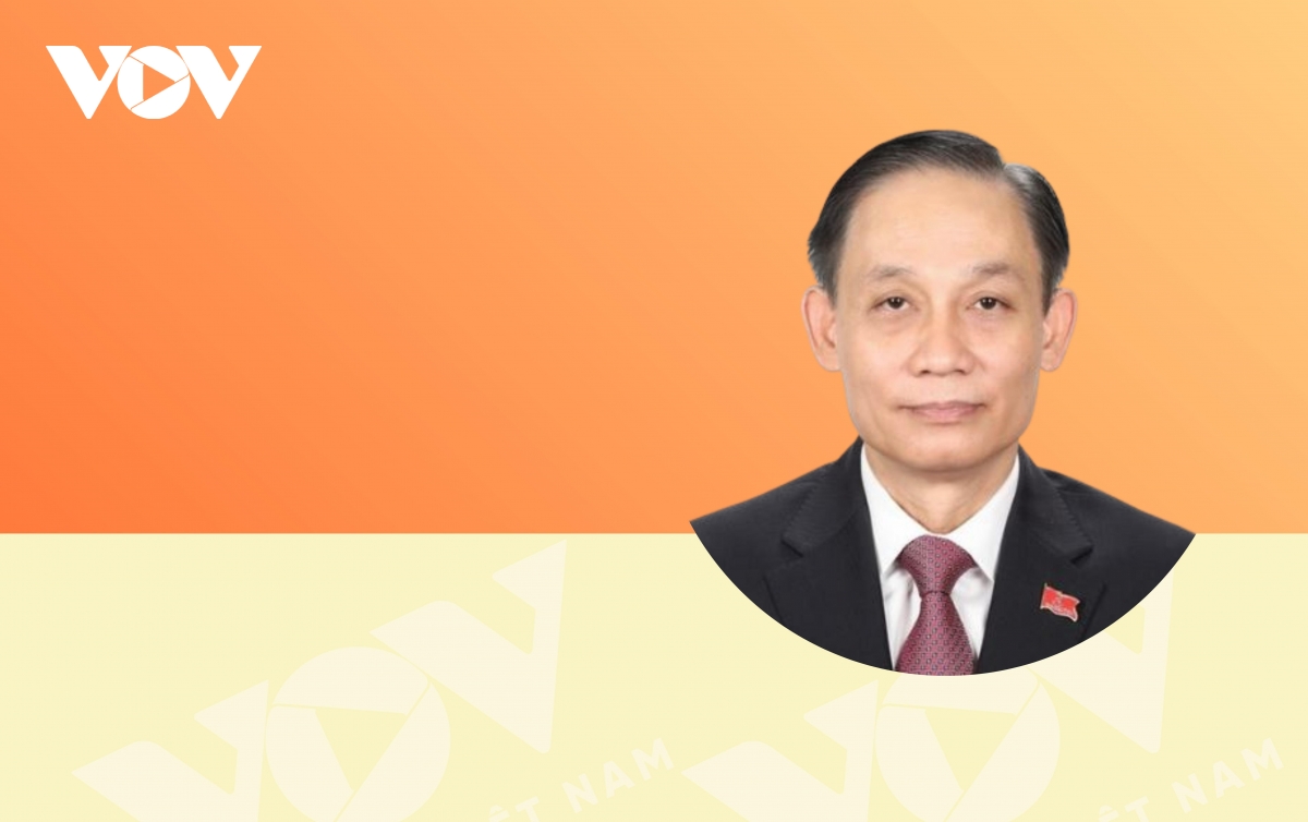 Chân dung Bộ trưởng Bộ Ngoại giao Lê Hoài Trung